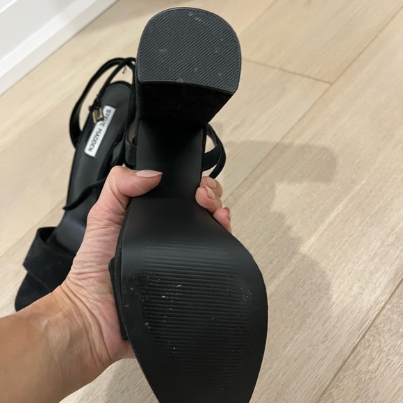 Platform Heels - Picture 2 of 4